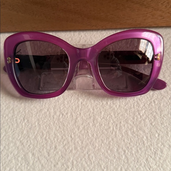 NEW Dolce & Gabbana Crystal On Pearl Violet Sunglasses - Picture 8 of 8